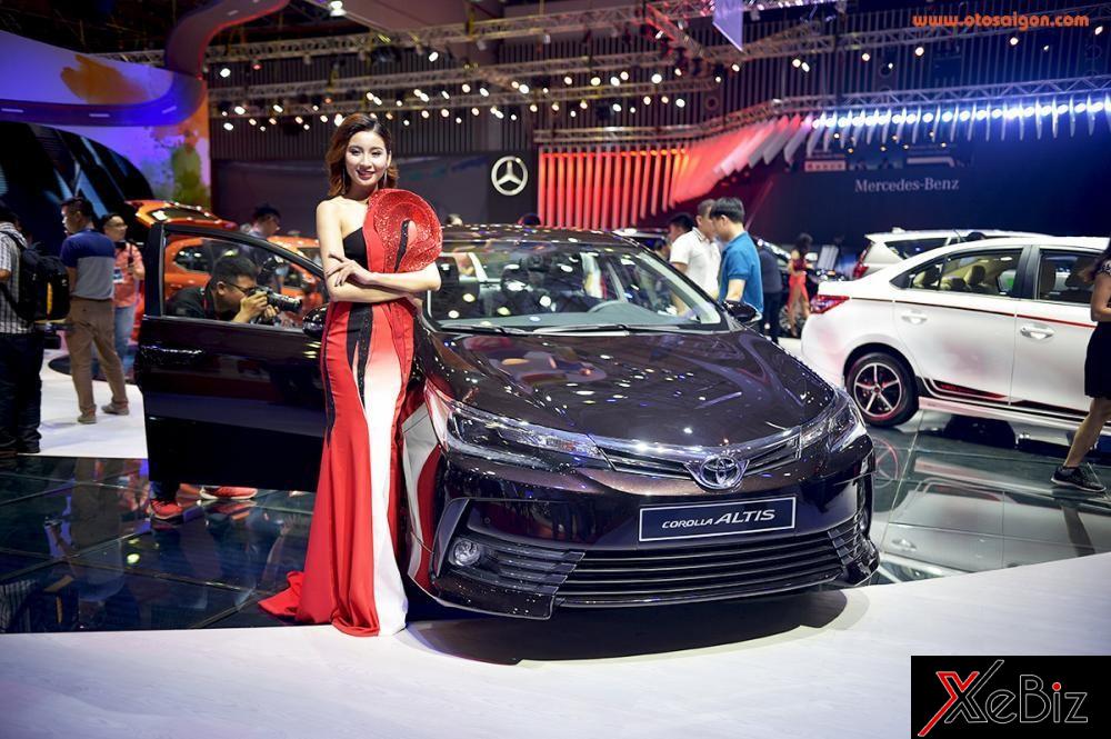 toyota-corolla-altis-moi-trinh-lang-thi-truong-viet