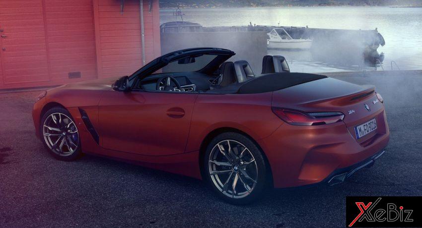 Thiết kế bên sườn và đuôi xe của BMW Z4 2019