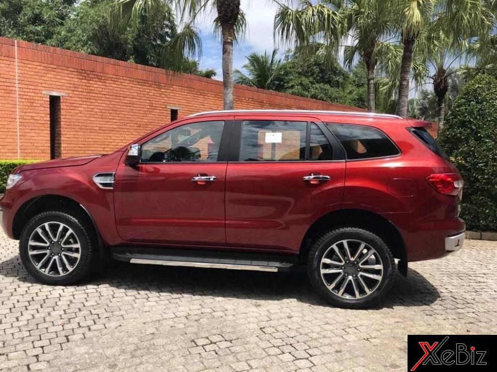 Chiếc Ford Everest 2018 này thuộc bản cao cấp nhất