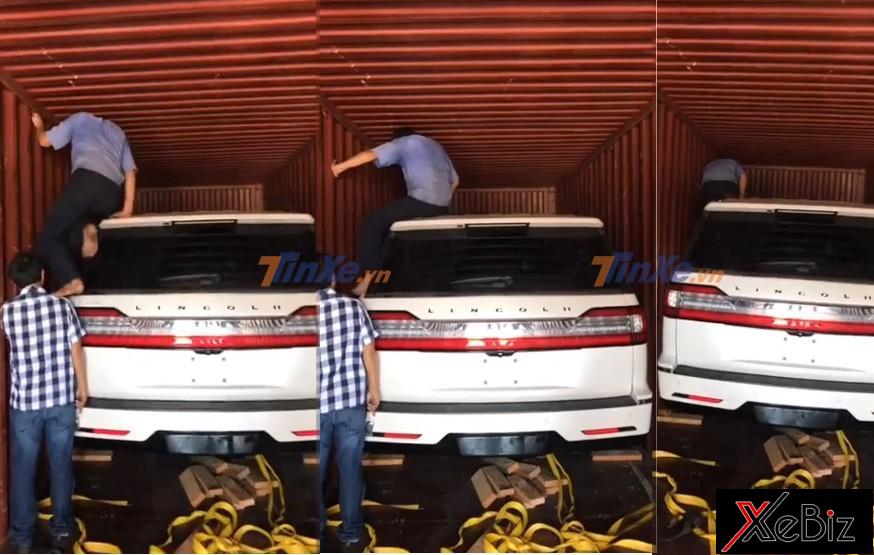 Để đưa chiếc Lincoln Navigator Black Label L 2018 độc nhất vô nhị tại Việt Nam từ trong container ra bên ngoài cũng gây không ít khó nhọc cho đơn vị nhập xe