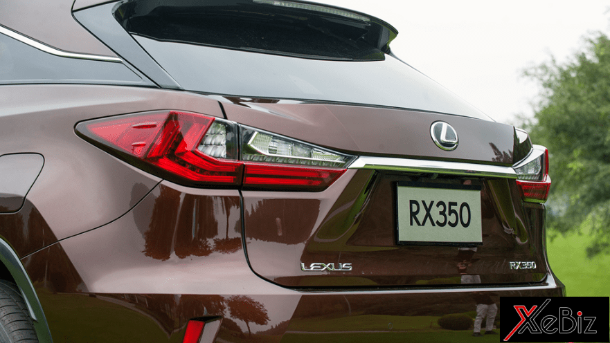  Thiết kế của Lexus RX mềm mại đặc trưng, cùng nhiều công nghệ hiện đại q1