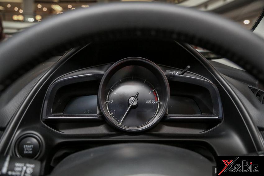 Bảng đồng hồ của Mazda CX-3 2018
