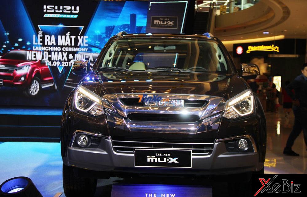 Chốt giá từ 820 triệu, Isuzu mu-X 2018 phả hơi nóng lên Toyota Fortuner