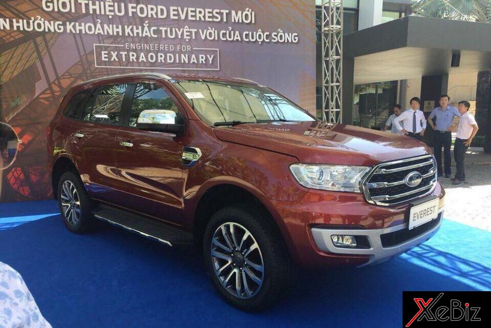 Ford Everest 2018 xuất hiện trong sự kiện dành cho đại lý ở khu vực miền Nam
