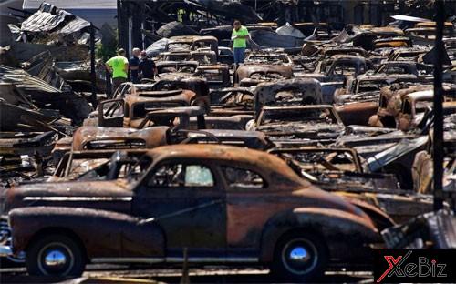 150-xe-hoi-co-bi-nhan-chim-trong-ngon-lua