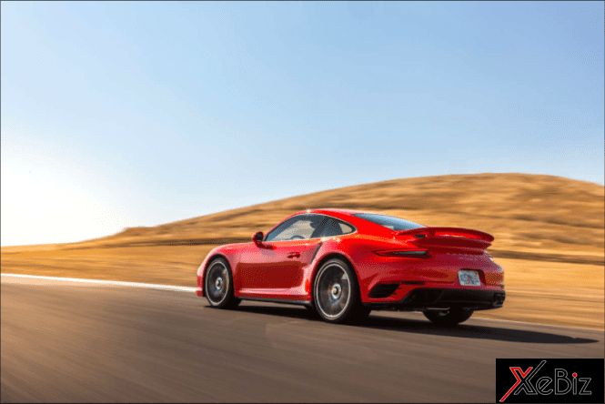 10 siêu xe nhanh nhất thế giới năm 2017 Porsche 911 Turbo S 2017 10-sieu-xe-nhanh-nhat-the-gioi-nam-2017