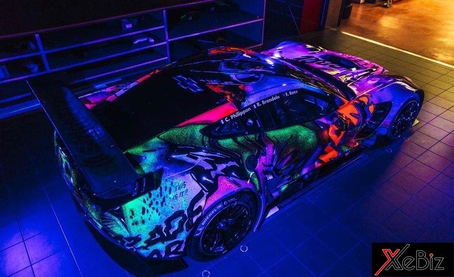 Chevrolet Corvette C7.R khoác trên mình dàn áo đậm chất “nghệ sĩ” chevrolet-corvette-tu-phat-sang-trong-dem