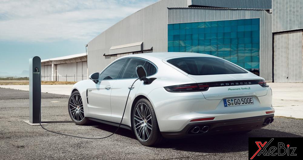 Lợi nhuận của Porsche tăng nhanh trong nửa đầu năm 2017 2 loi-nhuan-cua-porsche-tang-nhanh-trong-nua-dau-nam-2017