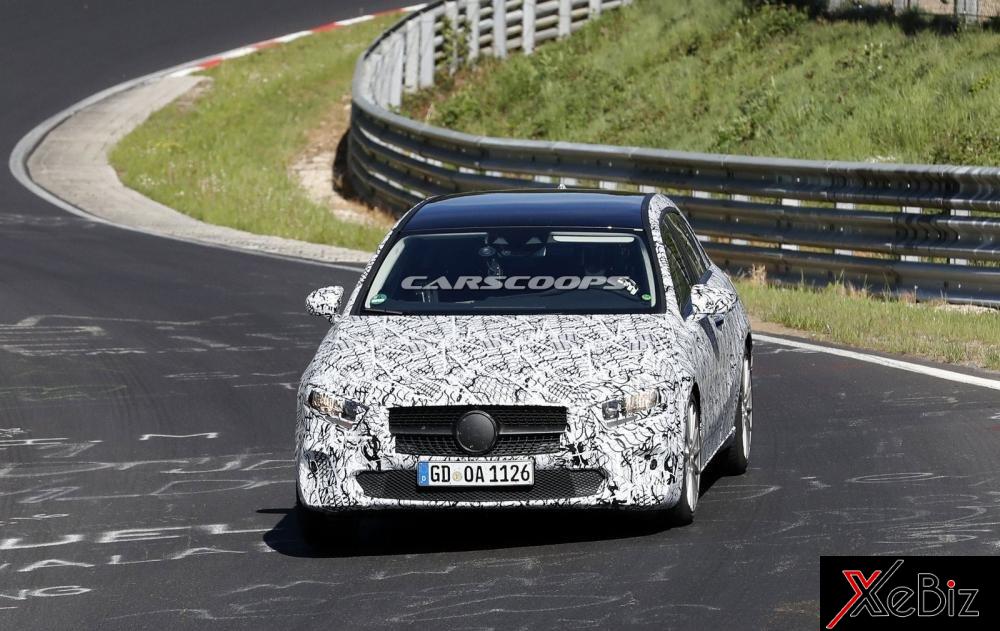 mercedes-benz-a-class-moi-he-lo-thiet-ke-noi-that