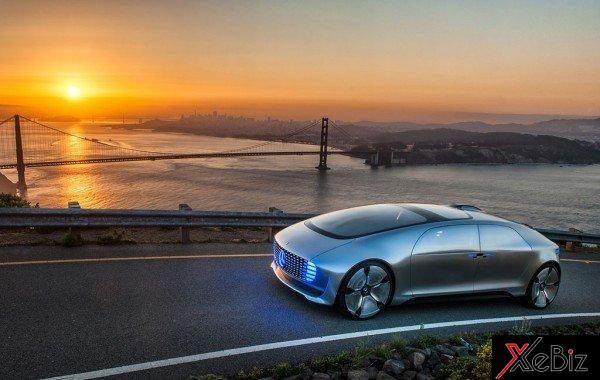 mercedes-benz-gap-kho-voi-xe-tu-lai