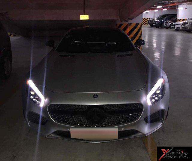 tinh-cu-cua-cuong-do-la-mercedes-amg-gt-s-lai-thay-ao-moi