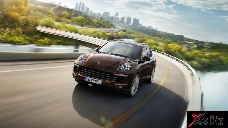 22-000-xe-porsche-cayenne-bi-thu-hoi-o-chau-au