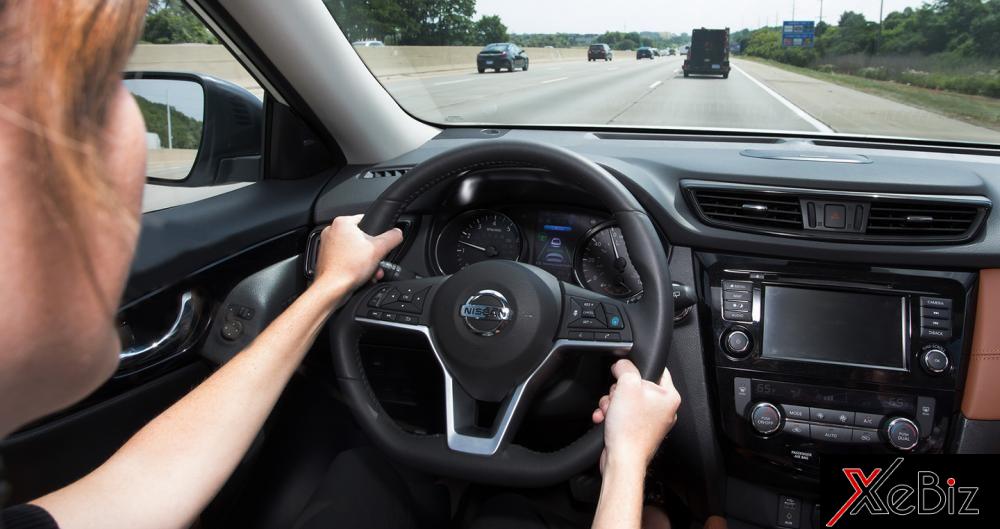 cong-nghe-lai-ban-tu-dong-propilot-cua-nissan-sap-ra-mat