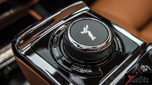 Nội thất của Rolls-Royce Phantom 2018 vẫn mang phong cách Art Deco 2 rolls-royce-phantom-the-he-thu-8-lo-dien-sau-13-nam