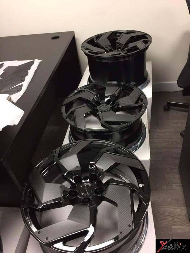 Tại Sài Gòn: Lamborghini Huracan ấn tượng với mâm vành lạ 6 tai-sai-gon-lamborghini-huracan-an-tuong-voi-mam-vanh-la