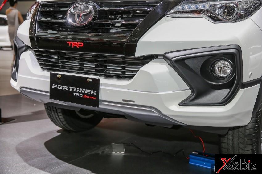 toyota-fortuner-2017-them-ban-trd-sportivo-thu-hai