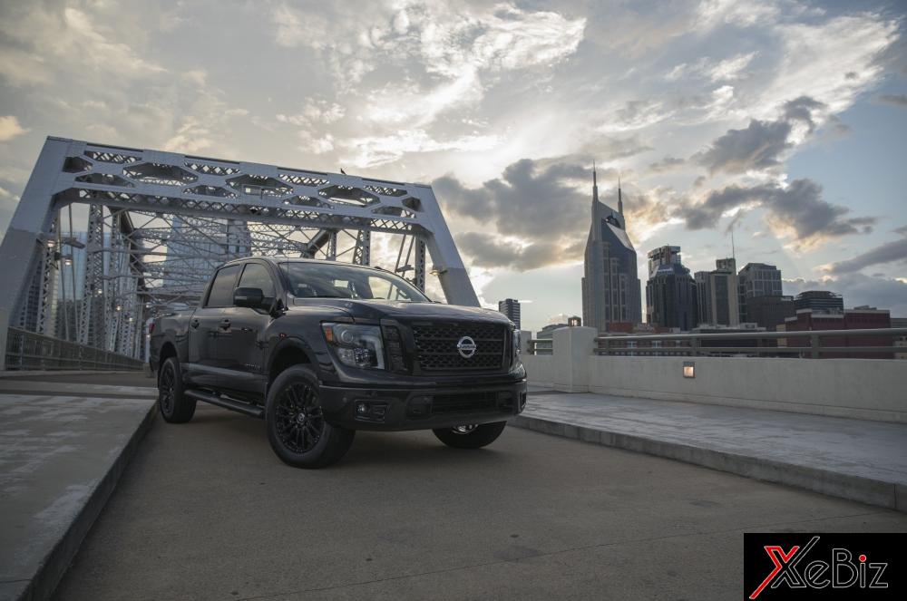Đón nhật thực cùng Nissan Titan Midnight Edition 2018 don-nhat-thuc-cung-nissan-titan-midnight-edition-2018