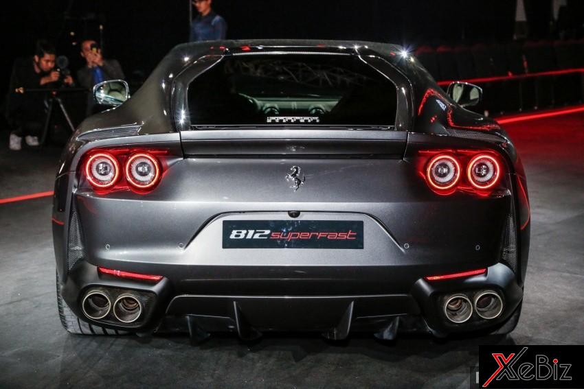 sieu-xe-ferrari-812-superfast-chinh-thuc-co-mat-tai-dong-nam-a