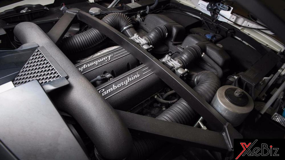 sieu-xe-lamborghini-doc-lay-cam-hung-tu-huyen-thoai-gallardo