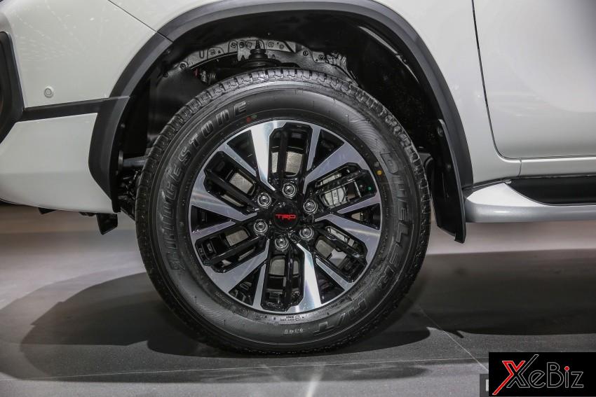 toyota-fortuner-2017-them-ban-trd-sportivo-thu-hai