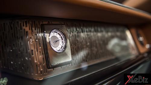 Khoang lái của Rolls-Royce Phantom 2018 được gọi là The Gallery 2 rolls-royce-phantom-the-he-thu-8-lo-dien-sau-13-nam