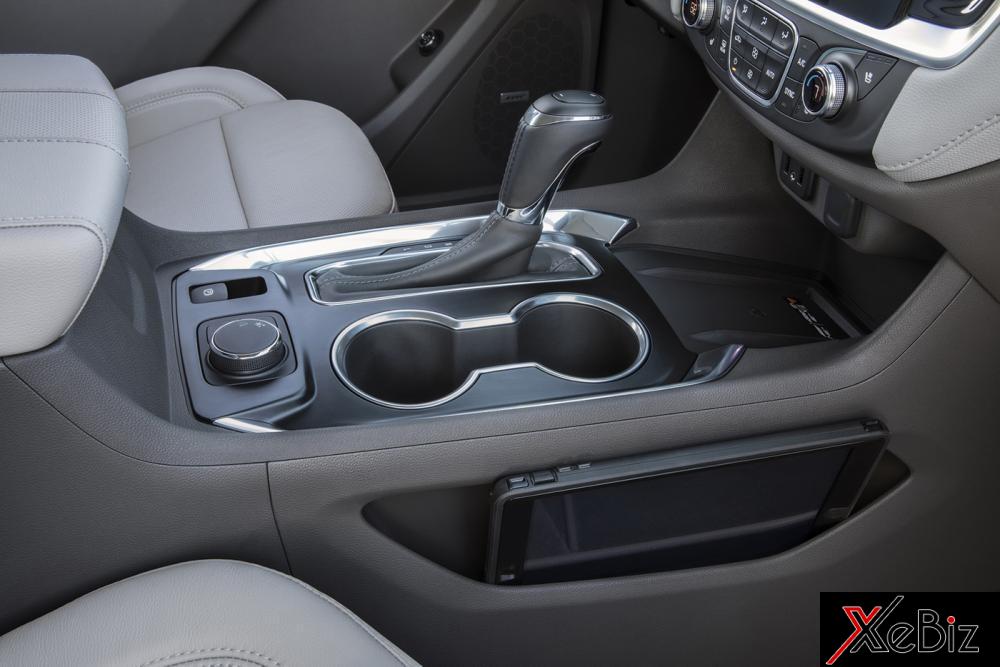 chevrolet-traverse-2018-ra-mat-voi-gia-30-800-usd