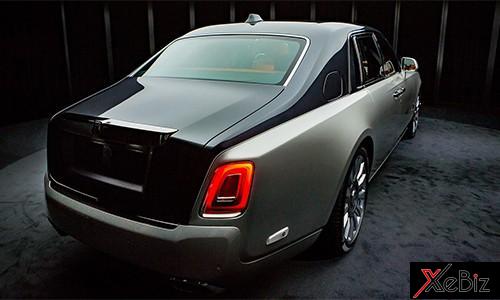 Rolls-Royce Phantom 2018 sở hữu động cơ 6,75 lít rolls-royce-phantom-the-he-thu-8-lo-dien-sau-13-nam