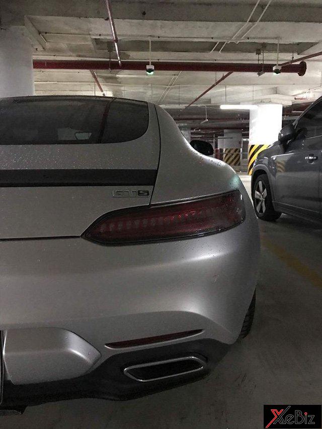 tinh-cu-cua-cuong-do-la-mercedes-amg-gt-s-lai-thay-ao-moi