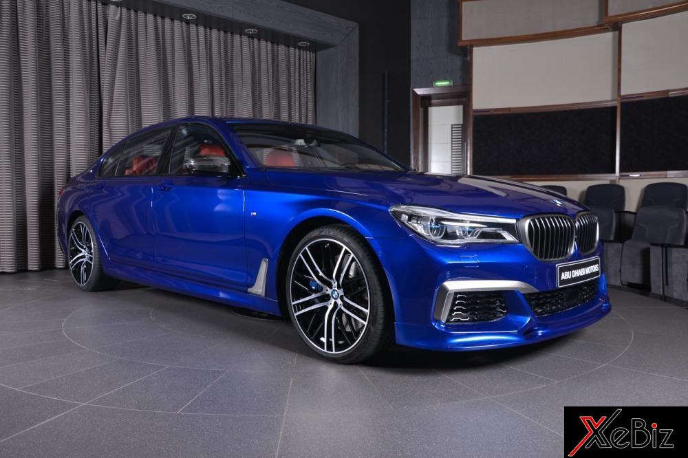 San Marino Blue BMW M760Li xuất hiện với diện mạo gần như hoàn hảo bmw-m760li-mau-doc-san-marino-blue-xuat-hien-voi-ve-dep-gan-nhu-hoan-hao