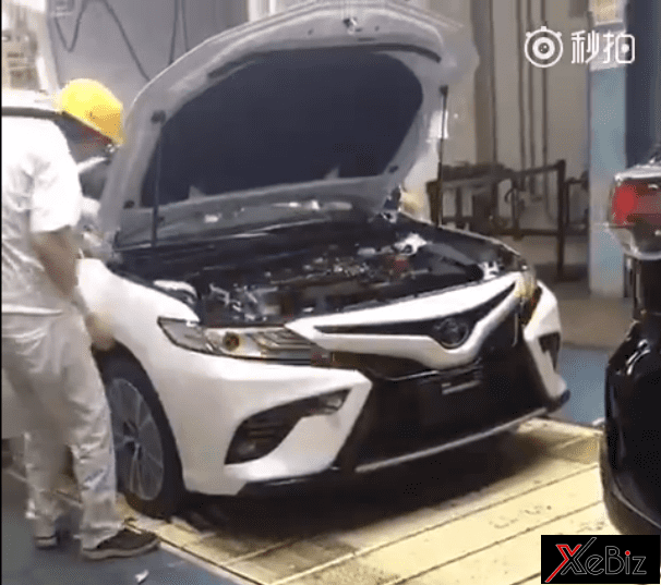 lo-anh-toyota-camry-2018-tai-nha-may-san-xuat