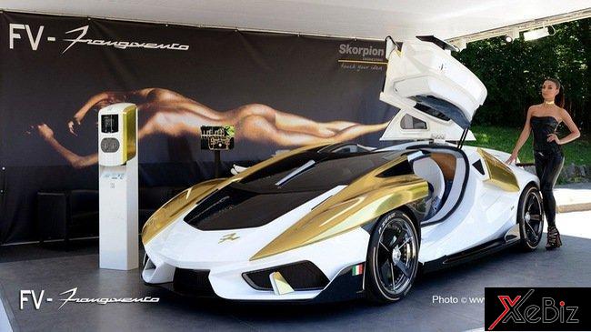 ngam-sieu-xe-charlotte-roadster-gia-15-trieu-euro-so-huu-be-ca-ben-trong