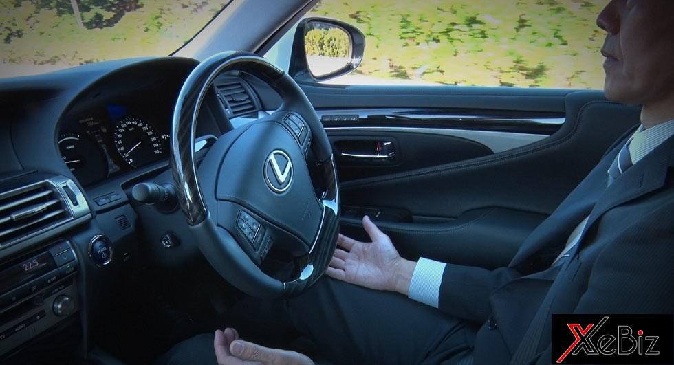 toyota-va-lexus-pho-dien-cong-nghe-ban-tu-hanh-tai-olympics-2020