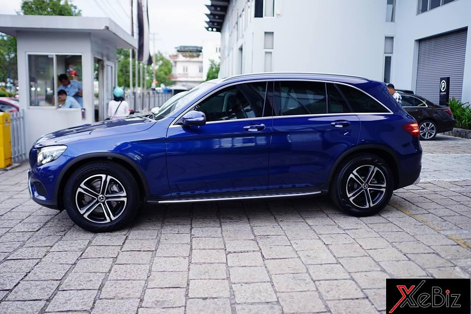 Động cơ trên kết hợp với hộp số tự động 9 cấp 9G-Tronic và hệ dẫn động cầu sau, nhờ đó, Mercedes-Benz GLC 200 tăng tốc từ vị trí xuất phát lên 100 km/h trong thời gian 8,7 giây trước khi đạt vận tốc tối đa 210 km/h. Động cơ trên kết hợp với hộp số tự động 9 cấp 9G-Tronic và hệ dẫn động cầu sau, nhờ đó, Mercedes-Benz GLC 200 tăng tốc từ vị trí xuất phát lên 100 km/h trong thời gian 8,7 giây trước khi đạt vận tốc tối đa 210 km/h.