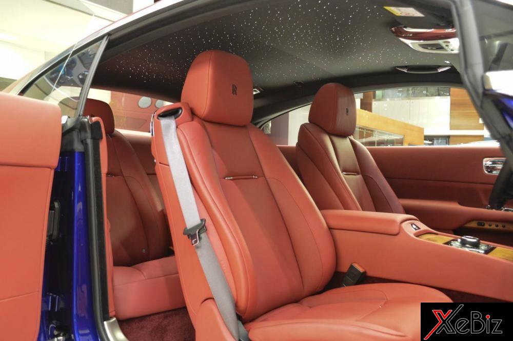 Chiếc Rolls-Royce Wraith này vẫn có bầu trời đầy sao Chiếc Rolls-Royce Wraith này vẫn có bầu trời đầy sao