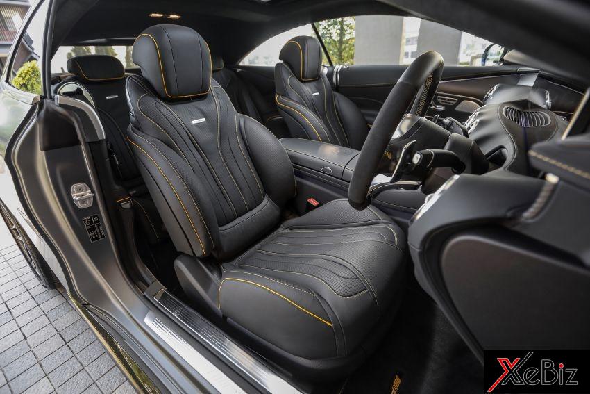 Ghế ngồi bọc da cao cấp Nappa màu đen với điểm nhấn là các sọc màu vàng thể hiện đây là phiên bản Yellow Night Edition Ghế ngồi bọc da cao cấp Nappa màu đen với điểm nhấn là các sọc màu vàng thể hiện đây là phiên bản Yellow Night Edition