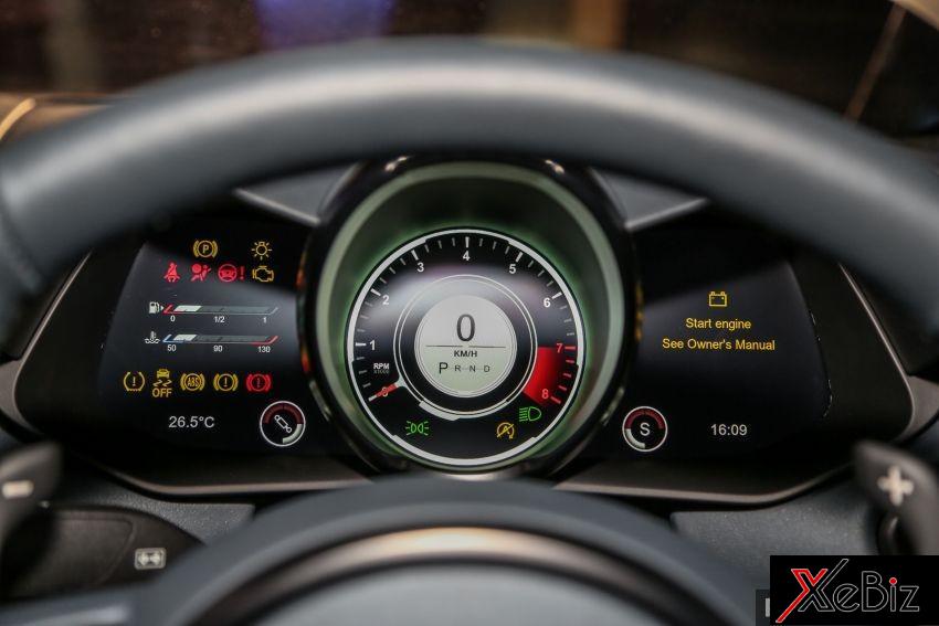 Bảng đồng hồ của Aston Martin V8 Vantage 2018 Bảng đồng hồ của Aston Martin V8 Vantage 2018