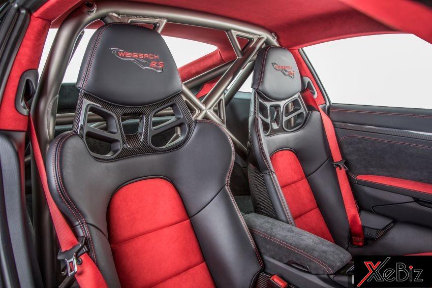 Lồng chống lật sau ghế của Porsche 911 GT2 RS 2018