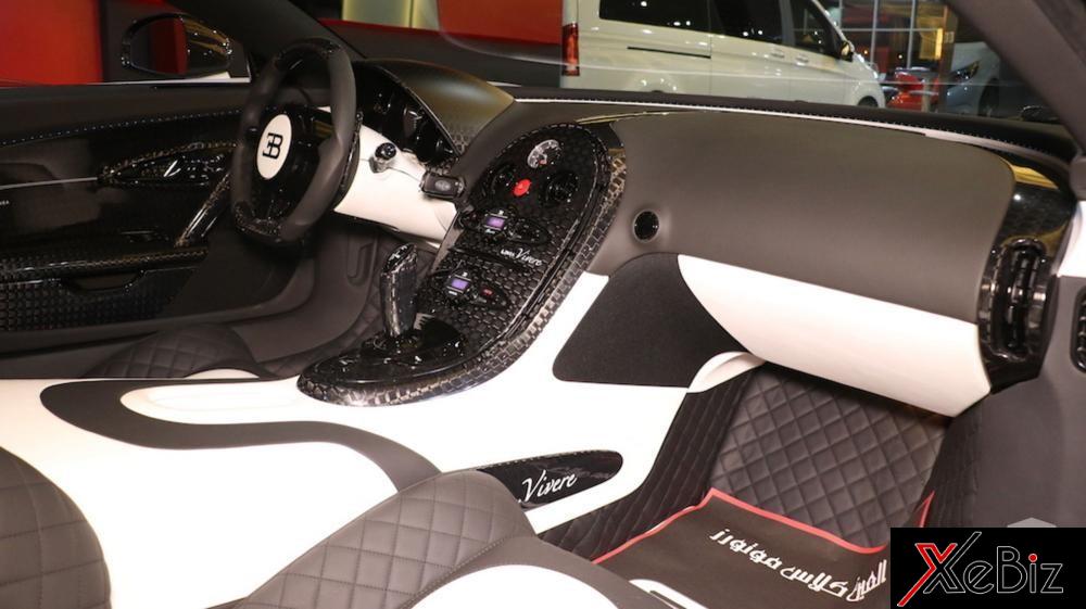 Bugatti Veyron ra mắt lần&nbsp;đầu tiên vào năm 2005 và 10 năm sau&nbsp;đó, mẫu siêu xe triệu USD này&nbsp;kết thúc dòng đời&nbsp;để nhường chỗ cho Bugatti Chiron kế nhiệm. Trong 10 năm&nbsp;được sản xuất, có tổng cộng 450 chiếc Veyron ra&nbsp;đời