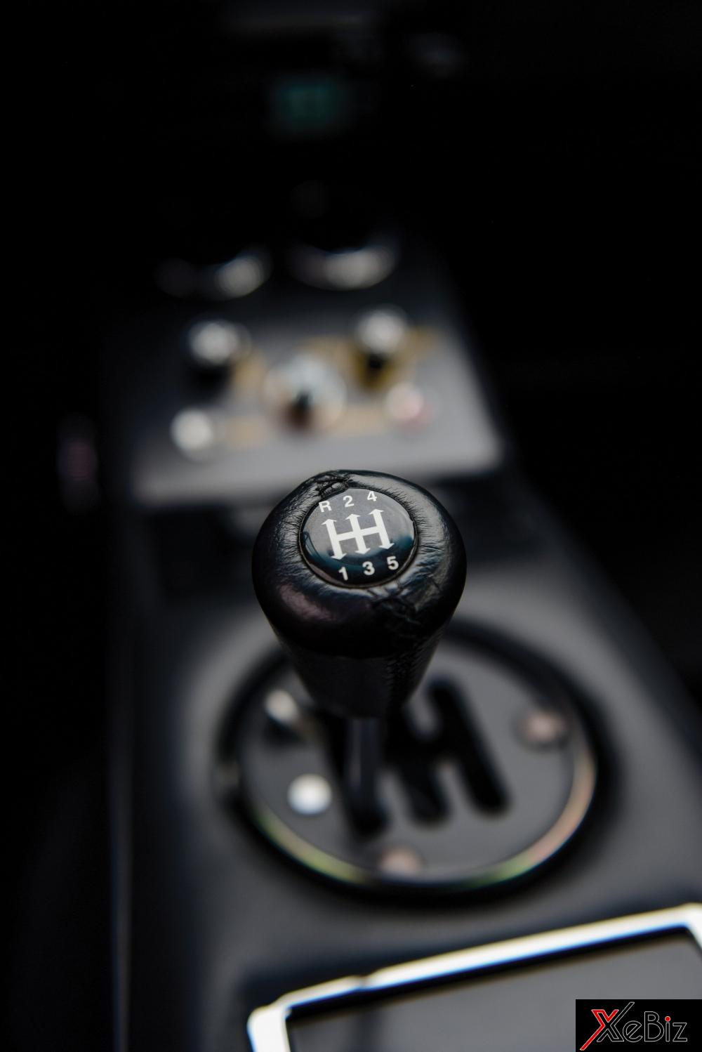 Động cơ này kết hợp cùng hộp số tay 5 cấp.