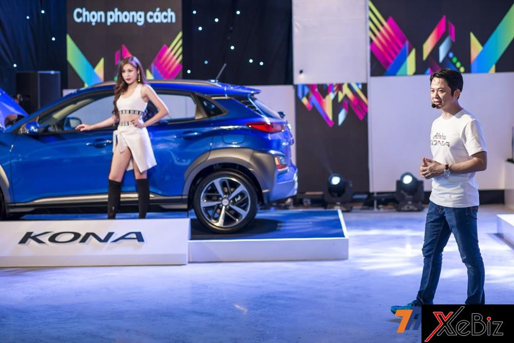 Đại diện của Hyundai cho biết sẽ đặt kỳ vọng bán được 500 xe/tháng đối với mẫu crossover cỡ nhỏ Hyundai Kona. Và mẫu xe này sẽ chính thức được tại các đại lý Hyundai từ 23/8/2018 với mức giá khởi điểm từ 615 triệu VNĐ.