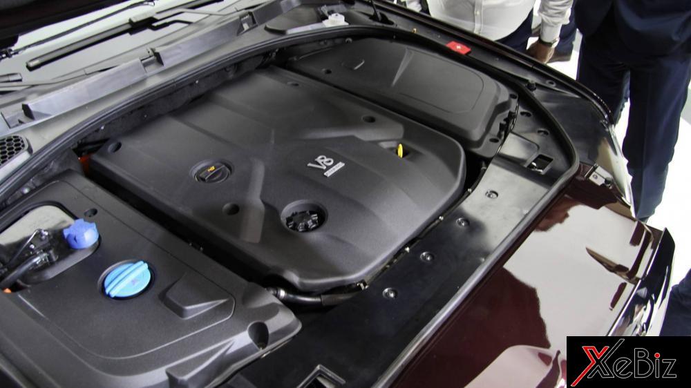 Động cơ của Aurus Senat