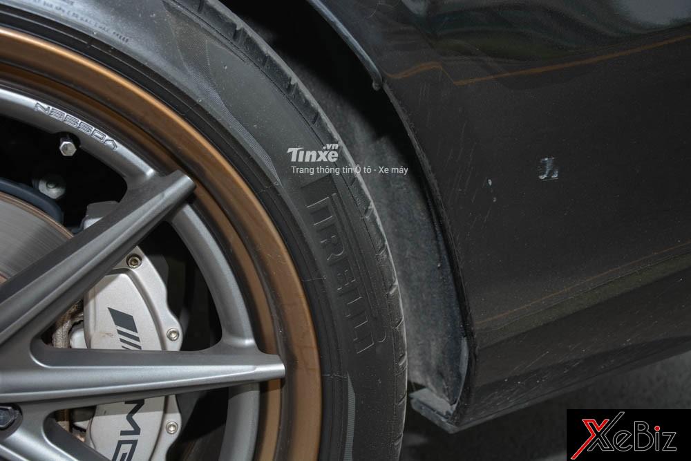 Đi kèm bộ mâm Vossen này là lốp Pirelli Đi kèm bộ mâm Vossen này là lốp Pirelli