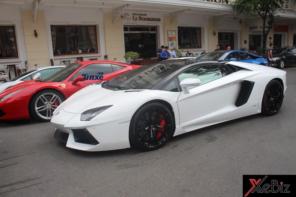 Lamborghini Aventador mui trần thứ 3&nbsp;tại Việt Nam