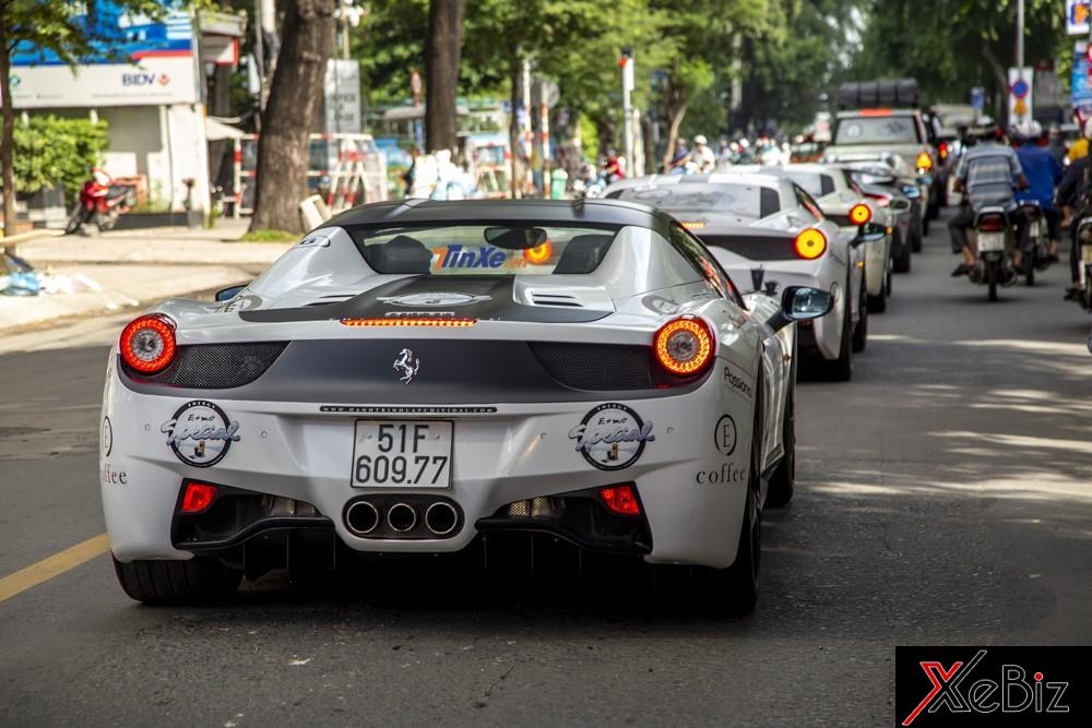 Hiện tại, ông Đặng Lê Nguyên Vũ sở hữu đến 11 chiếc Ferrari đủ chủng loại và phiên bản. Dòng Ferrari 458 có đến 3 phiên bản. Hiện tại, ông Đặng Lê Nguyên Vũ sở hữu đến 11 chiếc Ferrari đủ chủng loại và phiên bản. Dòng Ferrari 458 có đến 3 phiên bản.