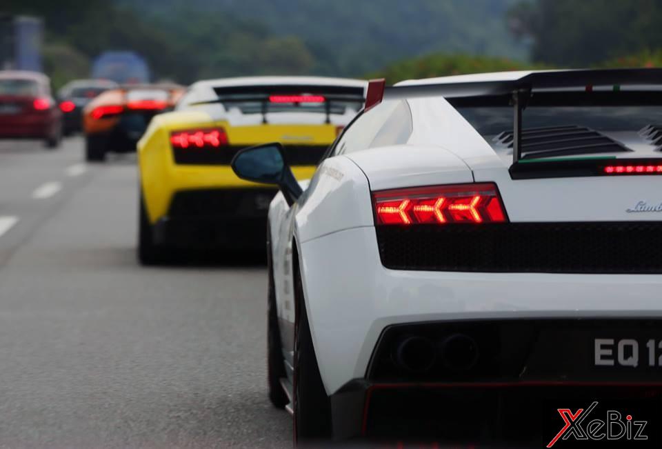 Có khoảng 50 chiếc siêu xe tham dự vào ngày kỷ niệm 10 năm thành lập câu lạc bộ Lamborghini tại Singapore Có khoảng 50 chiếc siêu xe tham dự vào ngày kỷ niệm 10 năm thành lập câu lạc bộ Lamborghini tại Singapore