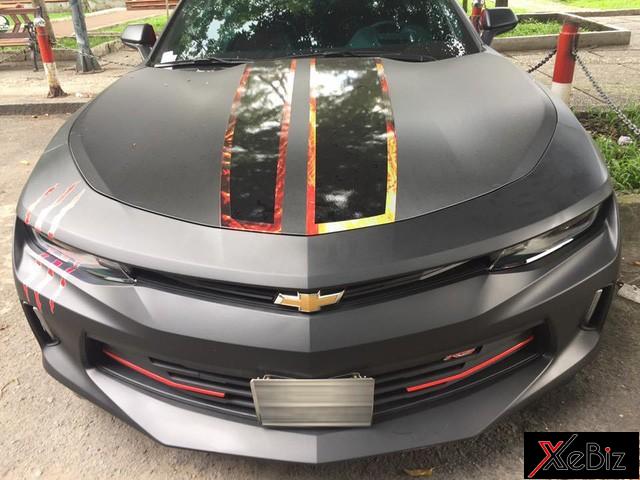 Chevrolet Camaro 2017 khoe “áo mới” trên đường phố Sài Gòn 02