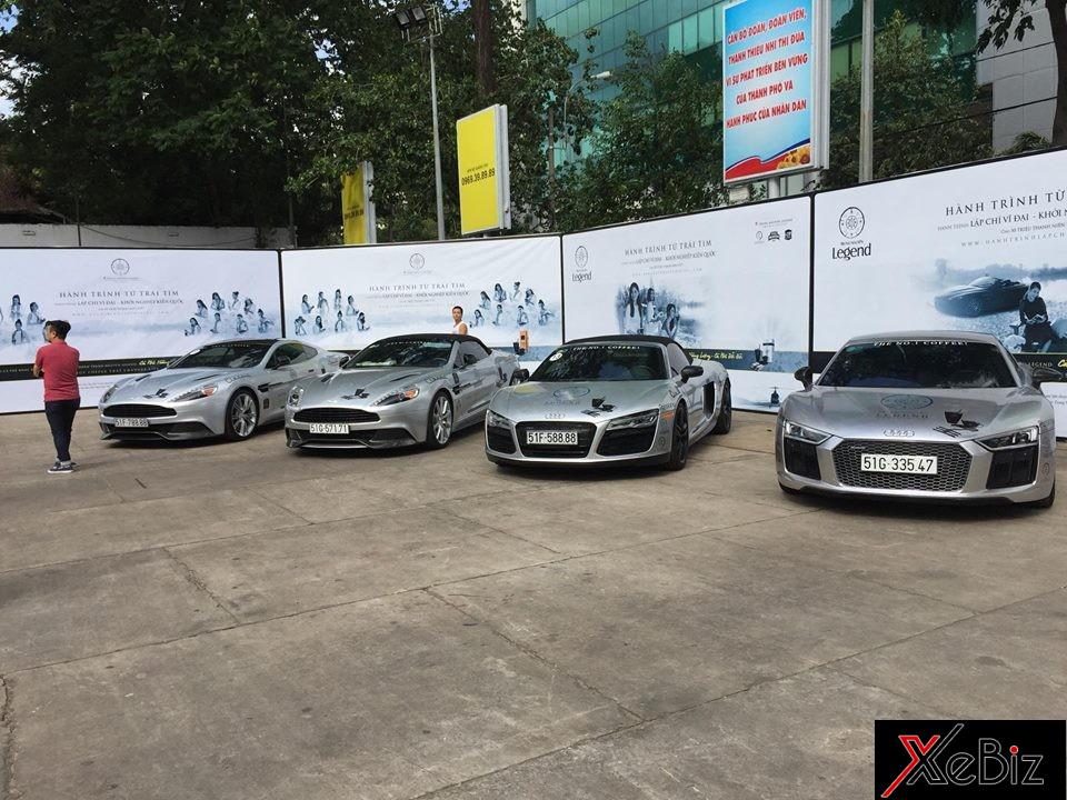 Chủ tịch Trung Nguyên có thú vui sưu tầm siêu xe theo cặp. Trong ảnh là Aston Martin Vanquish Coupe và mui trần đọ dáng cùng Audi R8 V10 Spyder và Audi R8 V10 Plus Chủ tịch Trung Nguyên có thú vui sưu tầm siêu xe theo cặp. Trong ảnh là Aston Martin Vanquish Coupe và mui trần đọ dáng cùng Audi R8 V10 Spyder và Audi R8 V10 Plus
