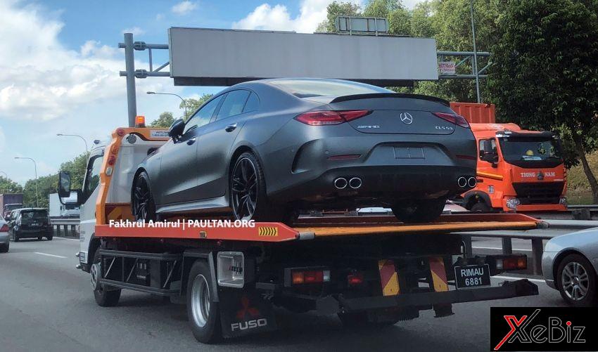 Mercedes-AMG CLS 53 2019 được chở bằng xe chuyên dụng tại Malaysia Mercedes-AMG CLS 53 2019 được chở bằng xe chuyên dụng tại Malaysia