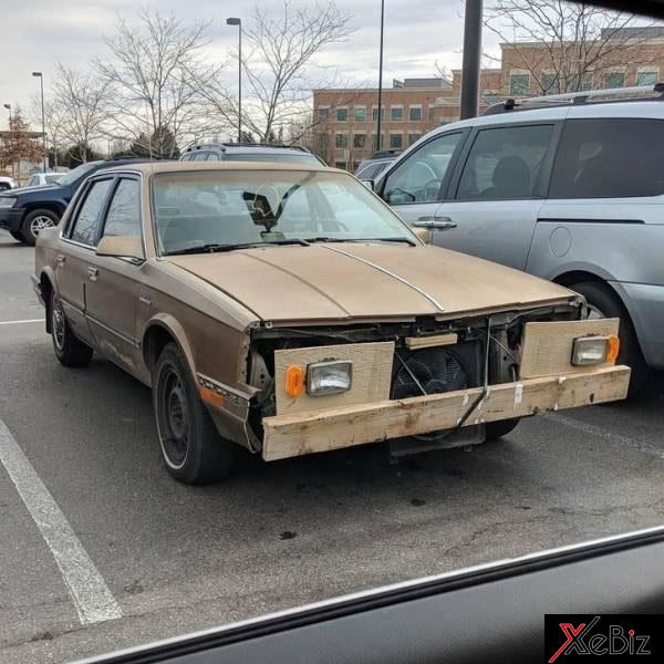 Dùng gỗ làm mặt ca-lăng ô tô Dùng gỗ làm mặt ca-lăng ô tô