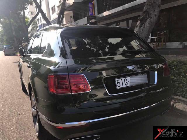đuôi xe Bentley Bentayga đuôi xe Bentley Bentayga 2